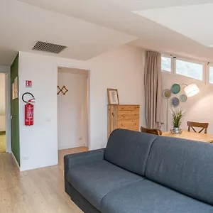 Center Apartments! Apartment